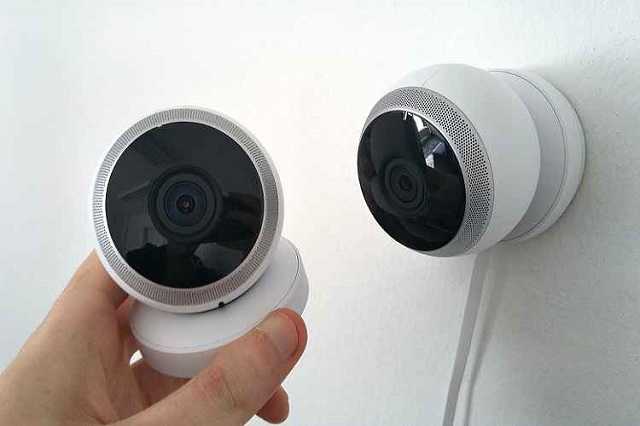 CCTV Camera Installation in Hindi 